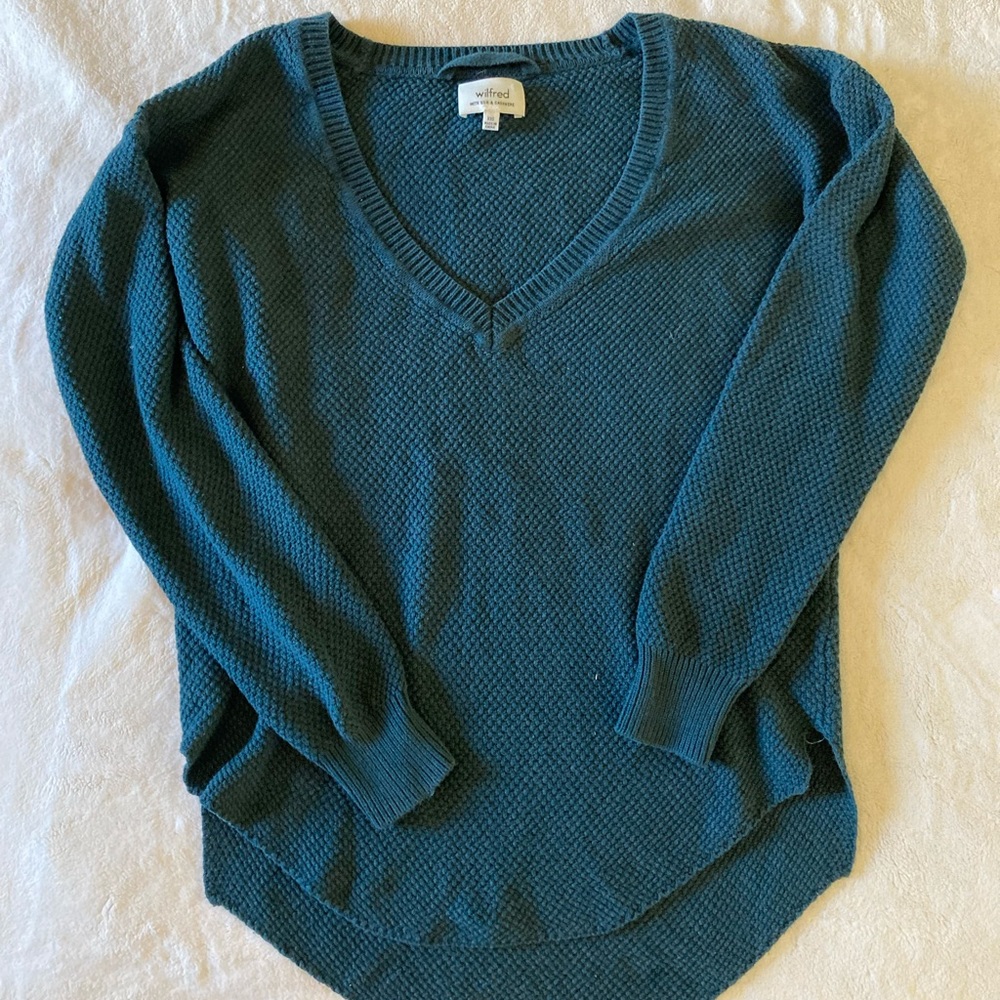 Wilfred free (aritzia) sweater